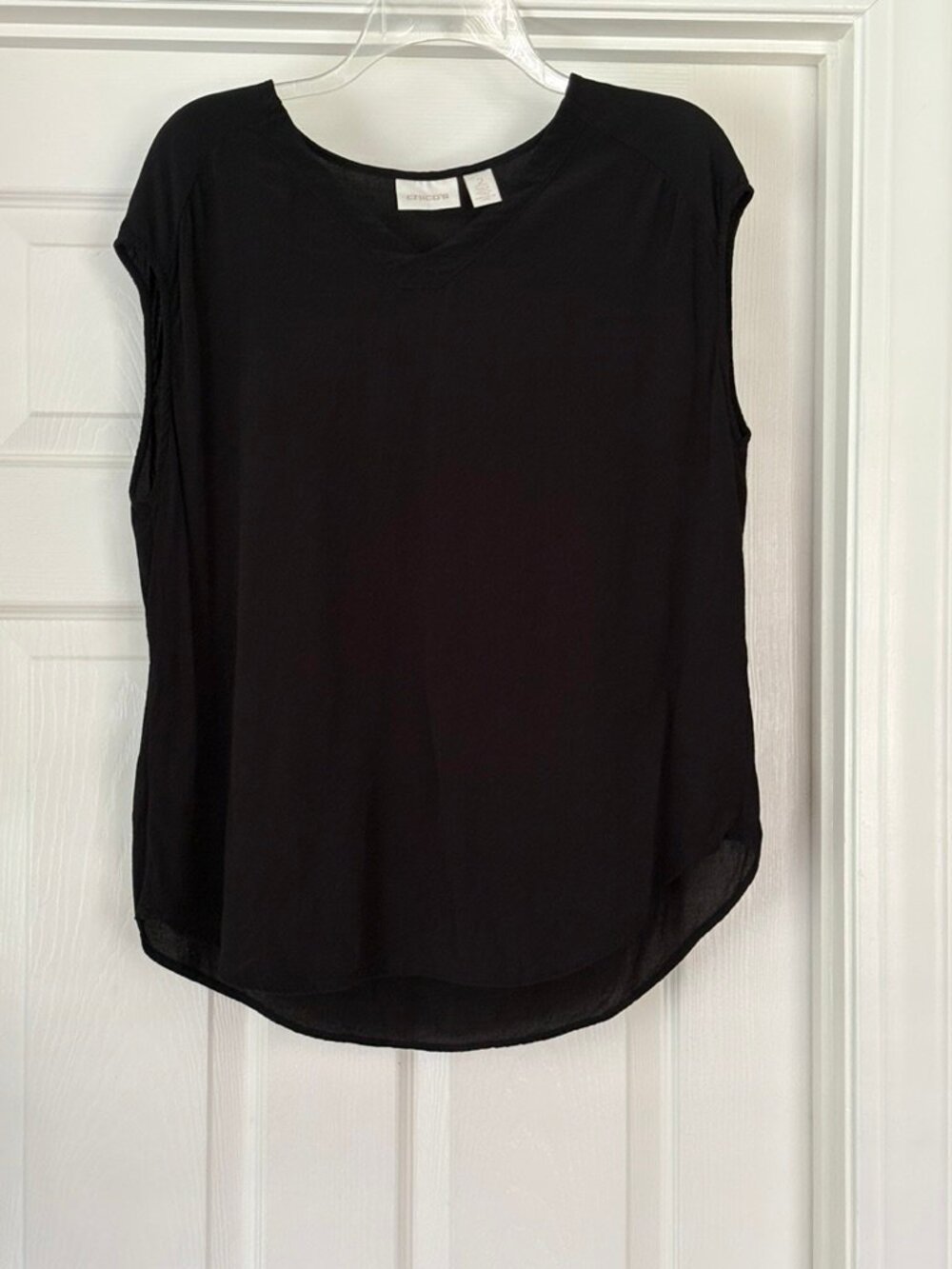 Chico's black rayon v-neck high-low shell blouse, LP
